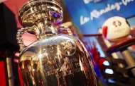 Présentation du trophée Henri Delaunay, la coupe brandie par tous les vainqueurs de l’Euro depuis 1960